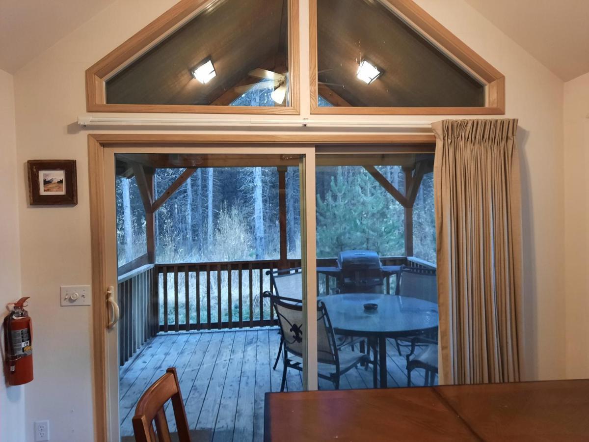 Willamette Pass Inn & Chalets Odell Lake Exterior foto